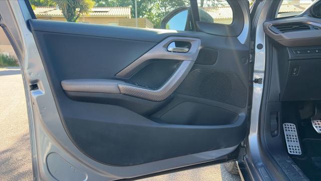 Peugeot 2008 image 8