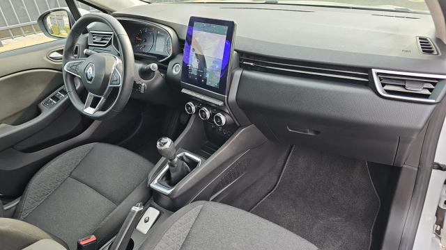 Renault Clio image 8