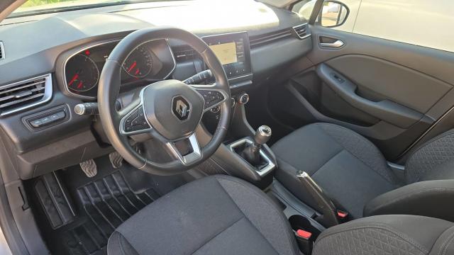 Renault Clio image 6