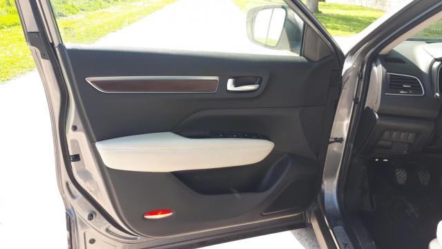 Renault Koleos image 2