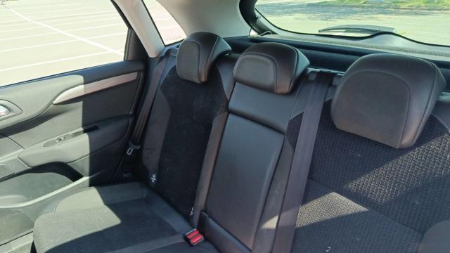 Citroen C4 image 3