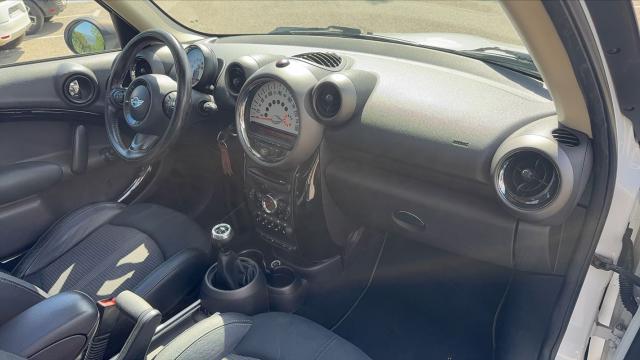 Mini Countryman image 6