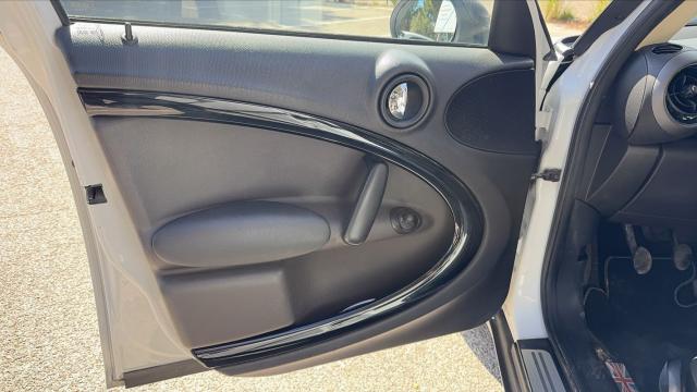 Mini Countryman image 2