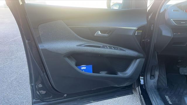 Peugeot 5008 image 7