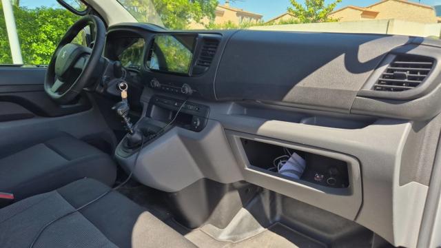 Peugeot Expert image 8