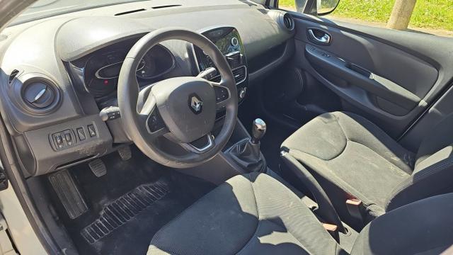 Renault Clio image 6