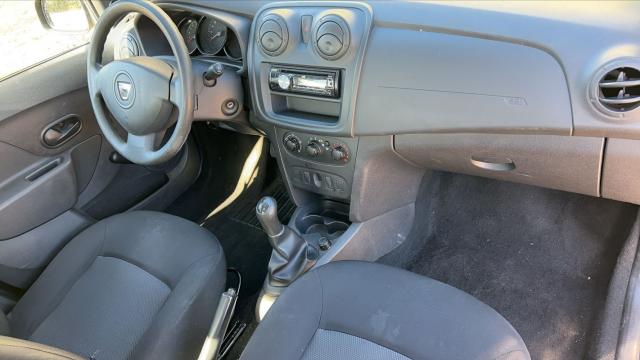Dacia Logan image 4