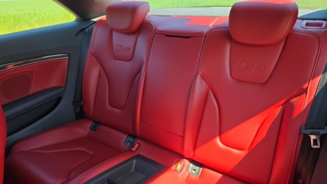 Audi S5 image 9