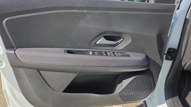 Dacia Sandero image 5