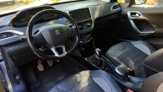 Peugeot 2008 image 9