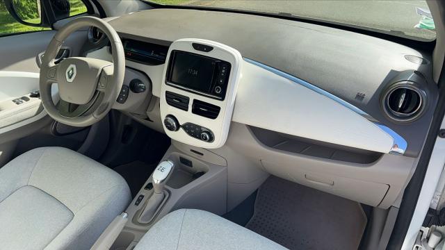 Renault Zoe image 9