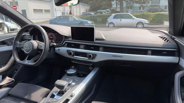 Audi Rs4 Avant image 8