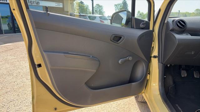 Chevrolet Spark image 7