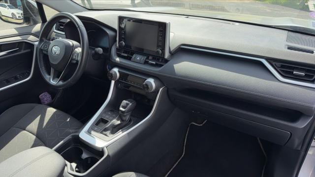 Toyota Rav4 image 7