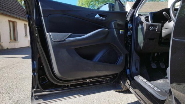 Opel Grandland image 9