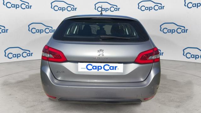 Peugeot 308 image 8