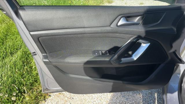 Peugeot 308 image 4