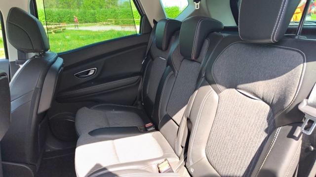 Renault Scénic image 2