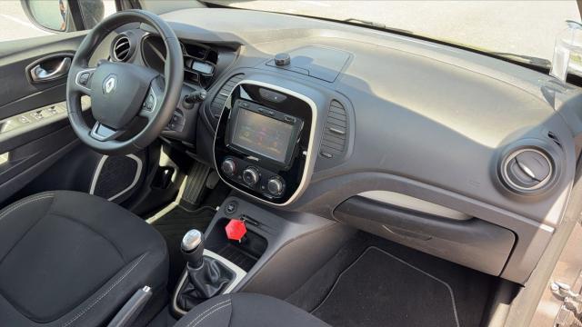 Renault Captur image 2
