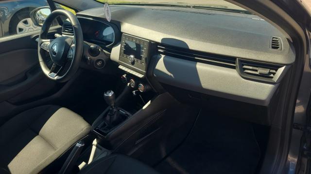Renault Clio image 6