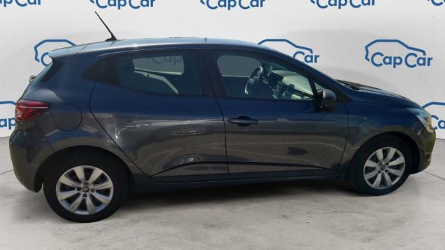 Renault Clio image 9