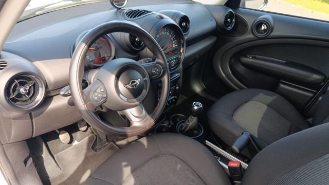 Mini Countryman image 5