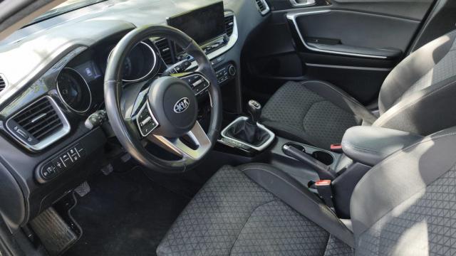 Kia Ceed image 3