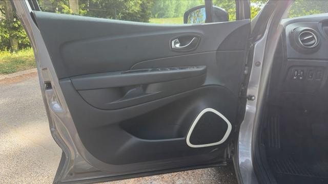 Renault Captur image 3