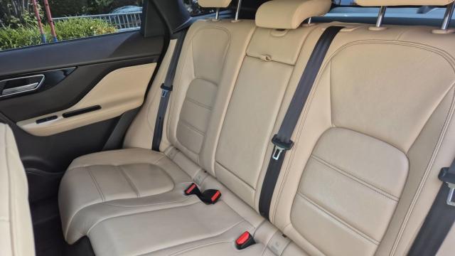 Jaguar F-Pace image 3