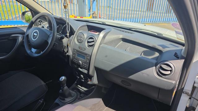 Dacia Duster image 2