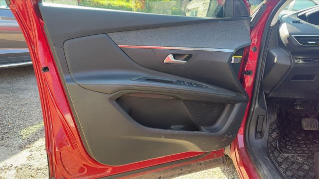 Peugeot 3008 image 7