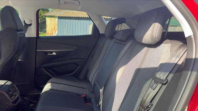 Peugeot 3008 image 6