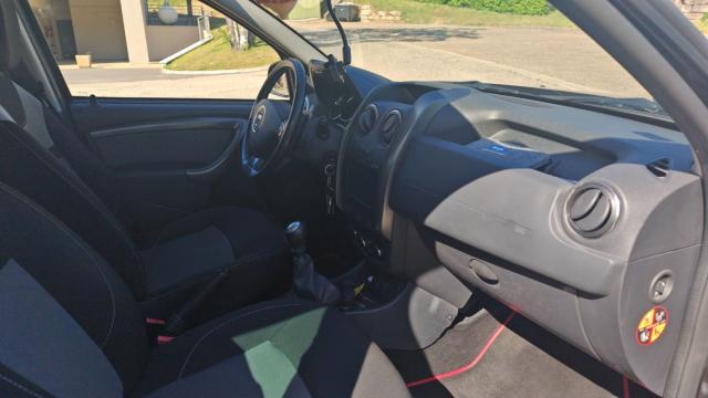 Dacia Duster image 8