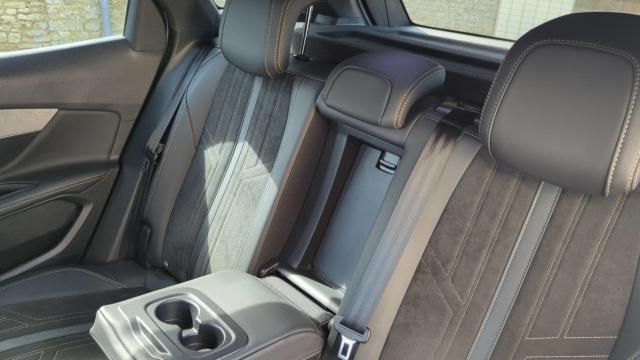 Peugeot 3008 image 1