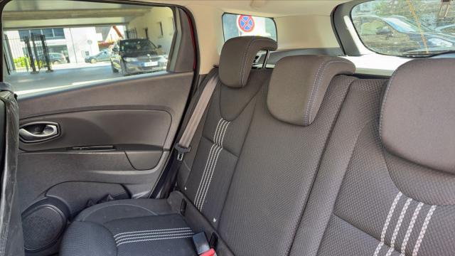 Renault Clio Estate image 4