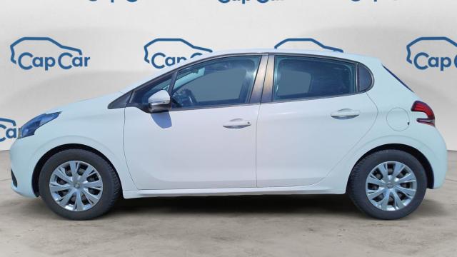 Peugeot 208 image 8