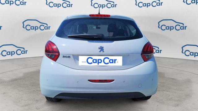 Peugeot 208 image 9