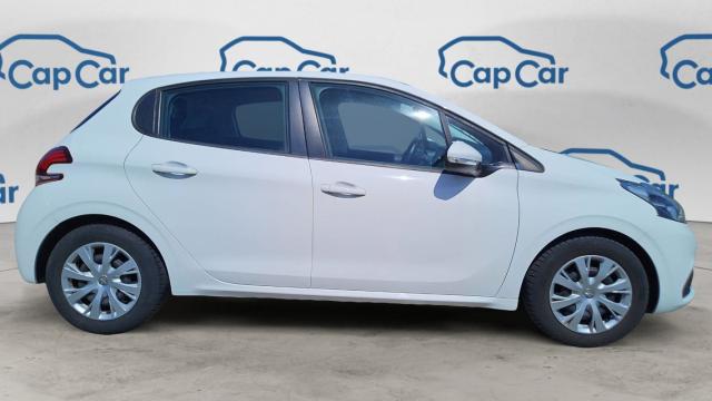 Peugeot 208 image 7
