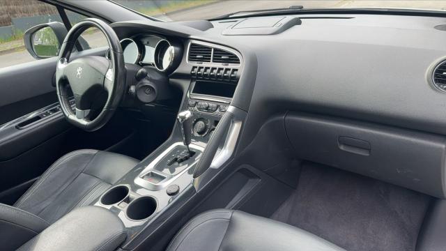 Peugeot 3008 image 8
