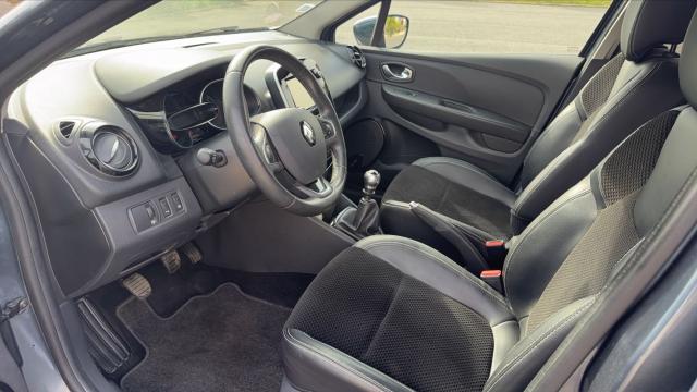 Renault Clio Estate image 3