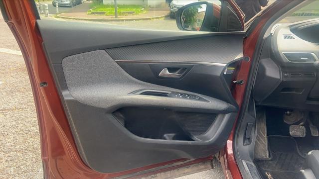 Peugeot 3008 image 4