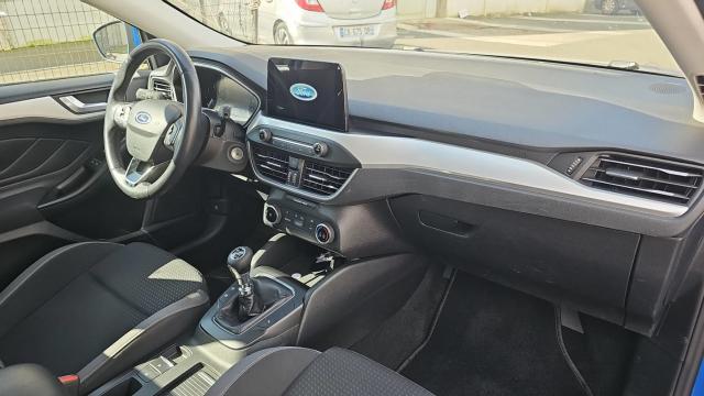 Ford Focus image 6