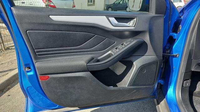 Ford Focus image 3
