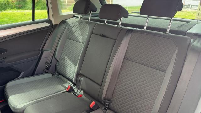 Volkswagen Tiguan image 8