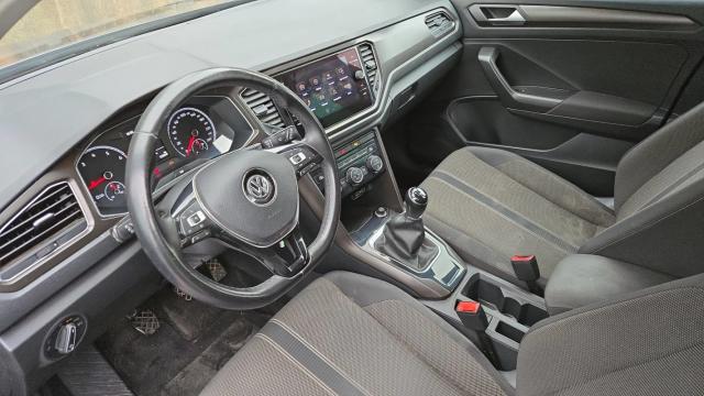 Volkswagen T-Roc image 1