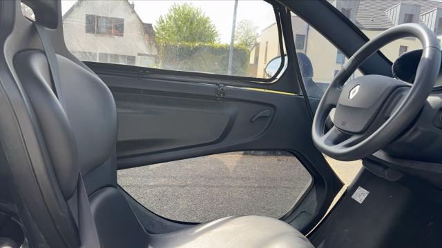 Renault Twizy image 2
