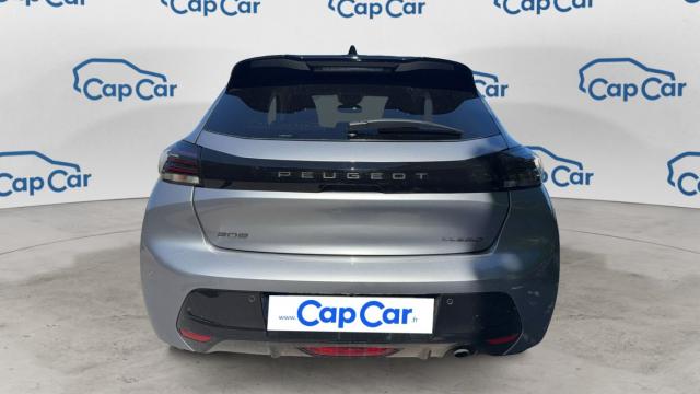 Peugeot 208 image 8