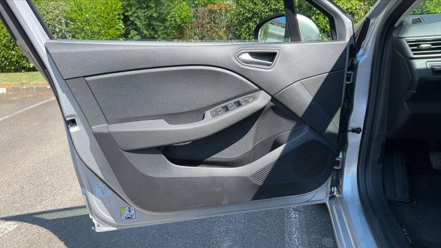 Renault Clio image 1