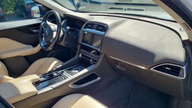 Jaguar F-Pace image 2
