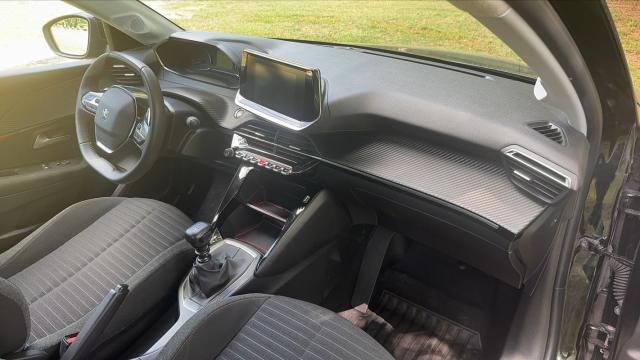 Peugeot 208 image 4